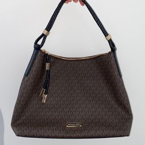Michael Kors - Lexington Large Logo Shoulder Bag